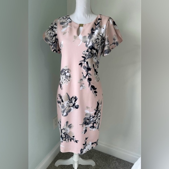 Calvin Klein Dresses & Skirts - Calvin Klein Blush Pink Floral Midi Dress